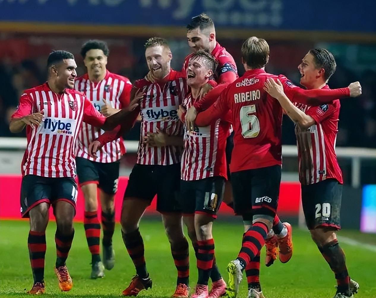 斯图加特主场告捷，重返胜利轨道