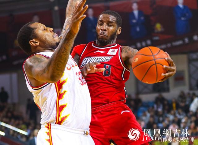 包含沈阳东北虎主场不敌北京人和，遭遇三连败的词条