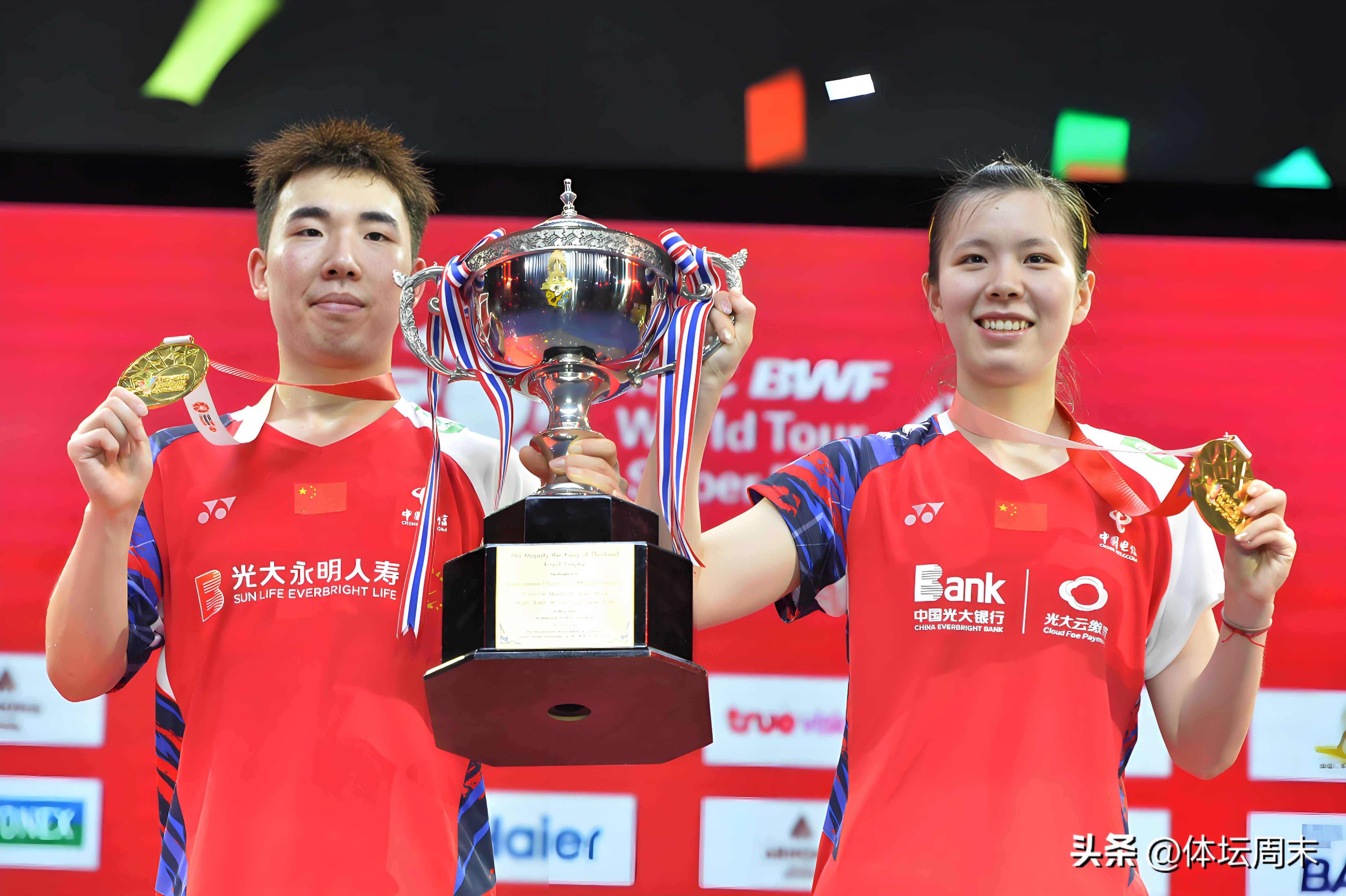 包含泰国羽毛球队险胜英格兰羽毛球队，马琳爆发神勇的词条