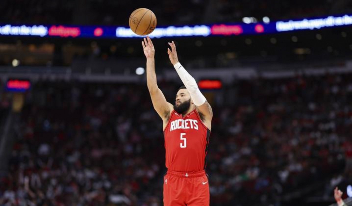 湖人逆转北京队，范弗利特统治全场的简单介绍