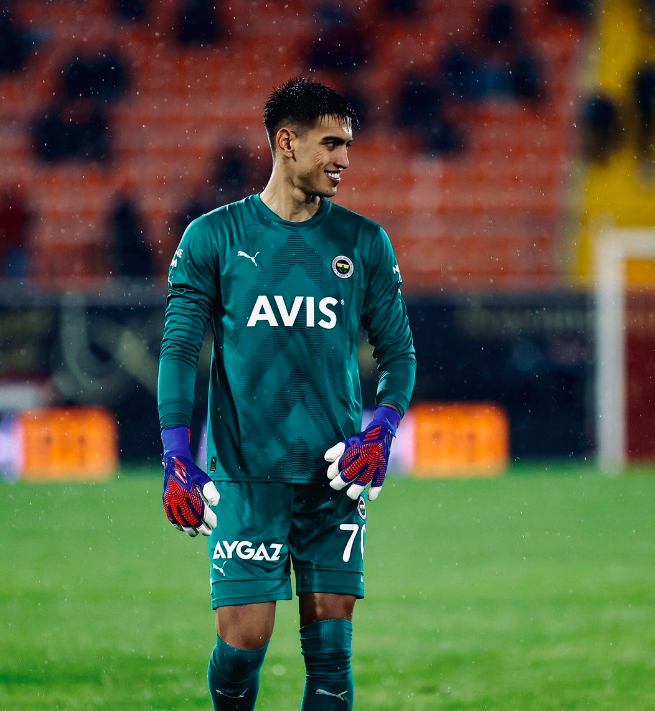 阿根廷球星伊瓜因离队传闻甚嚣尘上的简单介绍