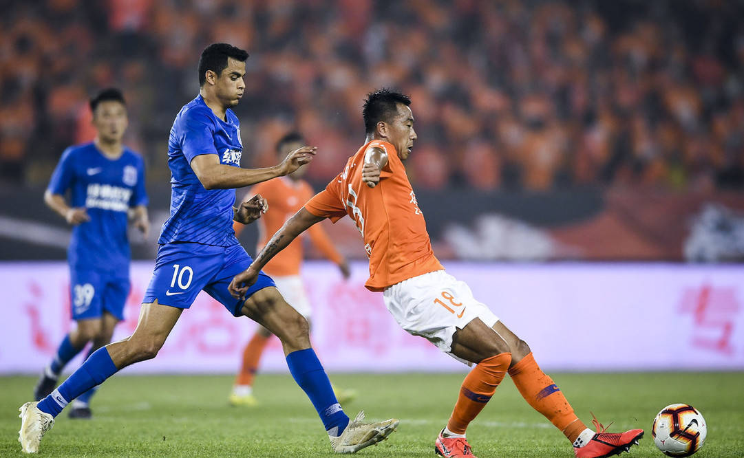 中国队险胜韩国队，黄鸭组合状态火热的简单介绍