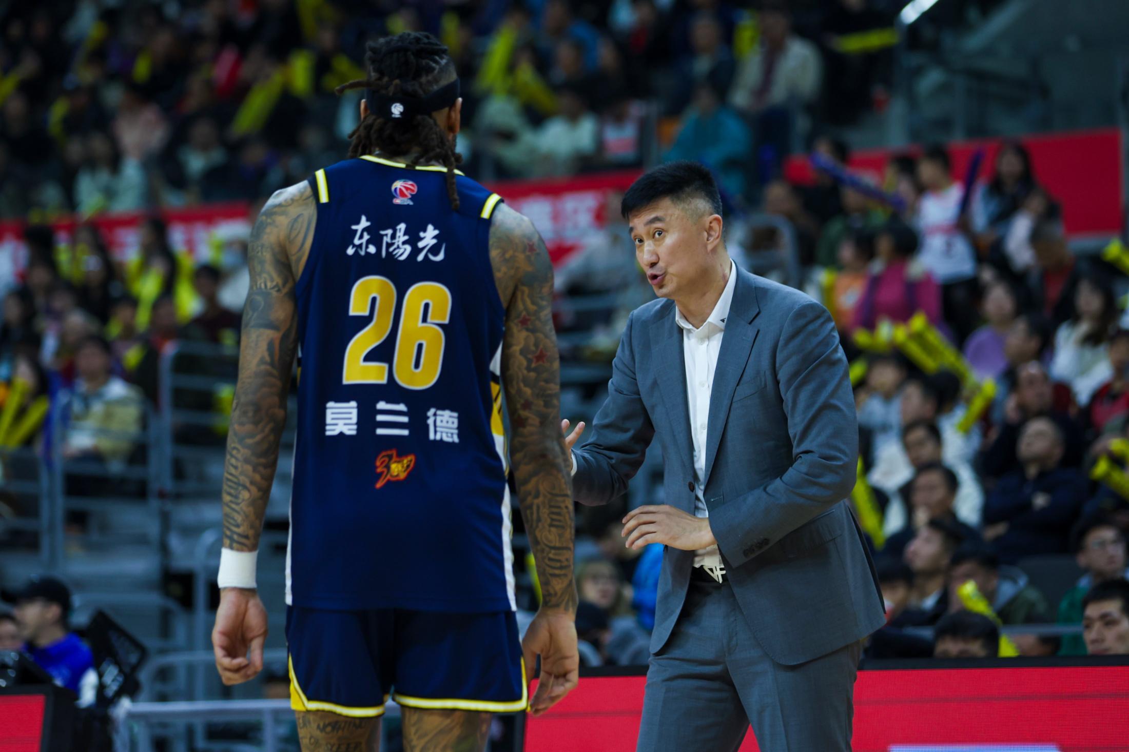 关于快船力克辽宁队，福克斯惊艳四座的信息