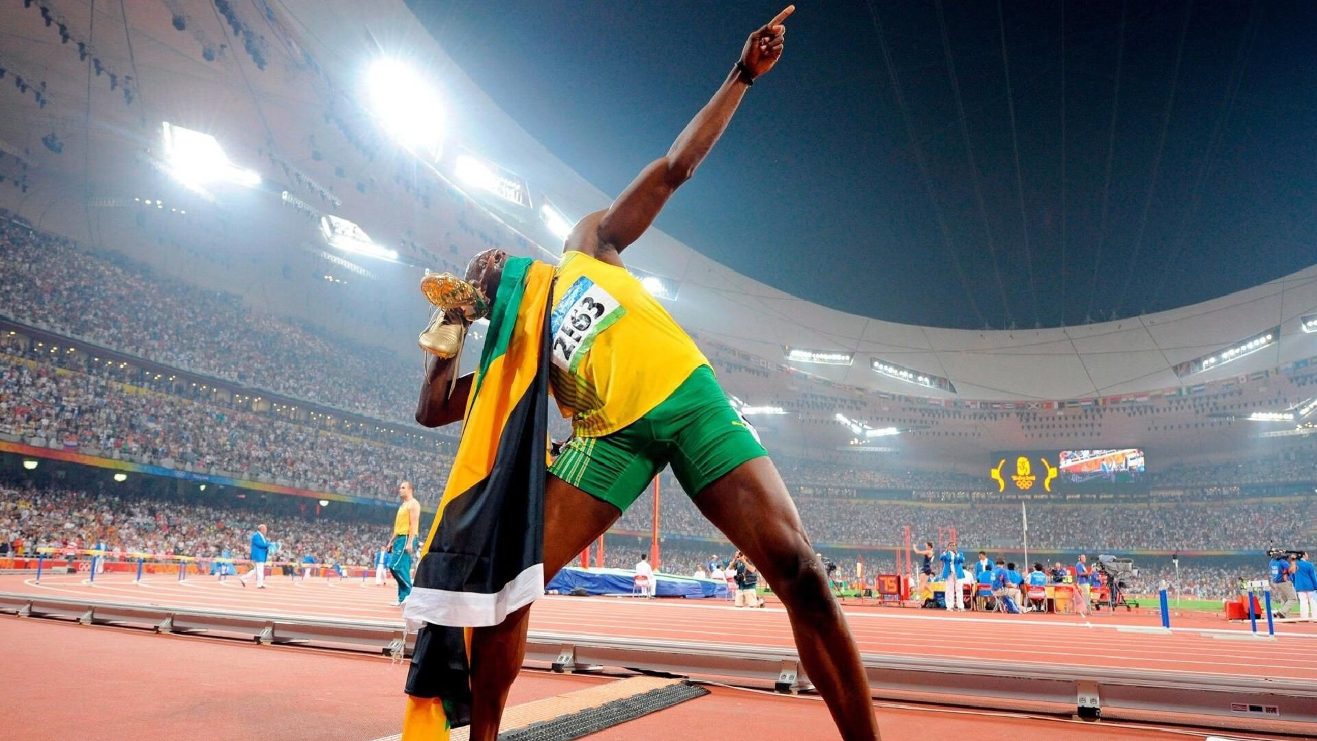 库里持续制造杀伤，步行者单节拉开广东队—跨时空篮球启示录